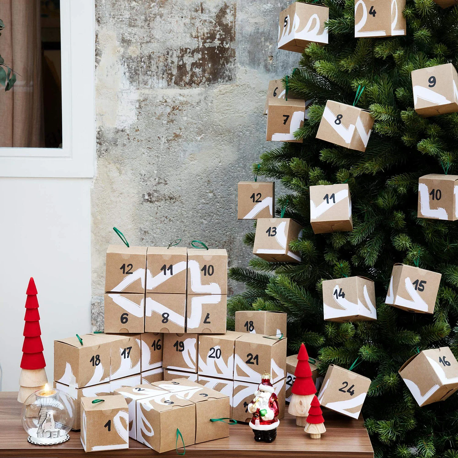 Décoration de Noël - Calendrier de l'avent en papier - 24 boîtes - Design by Habitat Design Studio - 1