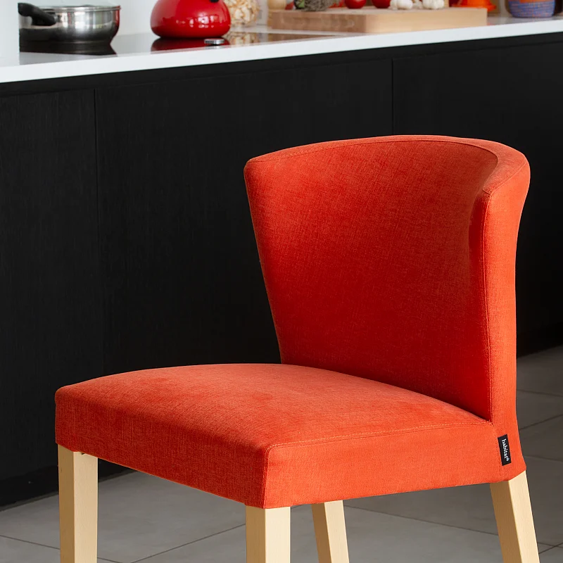 Chaise Habitat Valentina - Similicuir Noir, Piétement Chêne - Salle à Manger