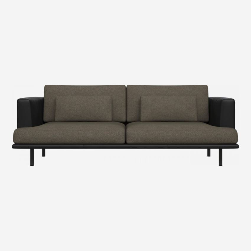 3-Sitzer Sofa aus Lecce-Stoff - Dunkelgrau mit Basis und Armlehnen aus schwarzem Leder