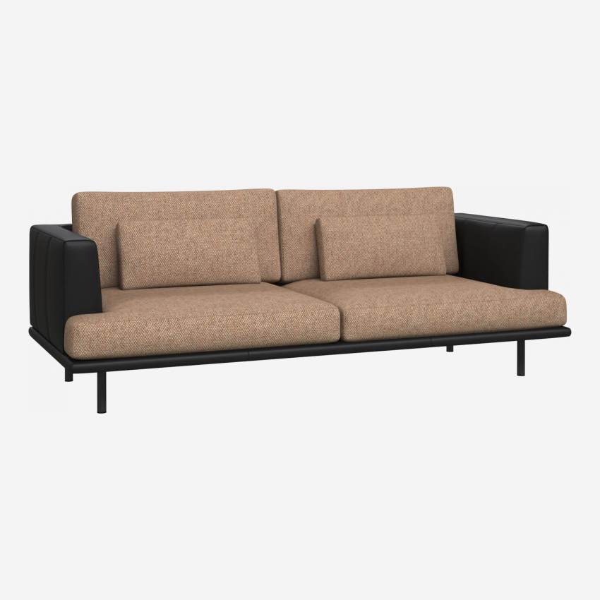 3-Sitzer Sofa aus Bellagio-Stoff - Orange mit Basis und Armlehnen aus schwarzem Leder