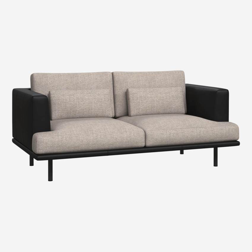2-Sitzer Sofa aus Stoff Lecce nature mit Basis und Armlehnen aus schwarzem Leder