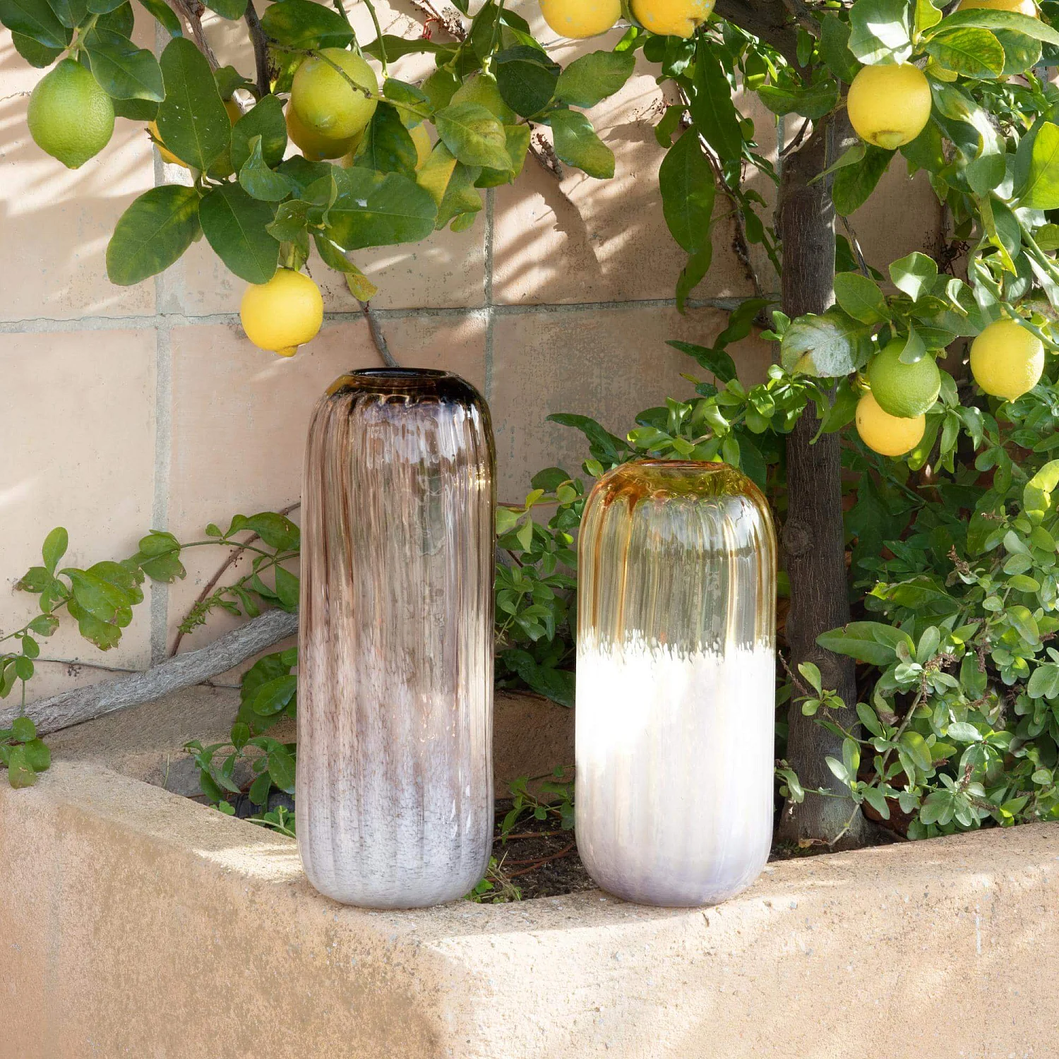 Vase en verre soufflé - 18 x 32 cm - Beige - 1