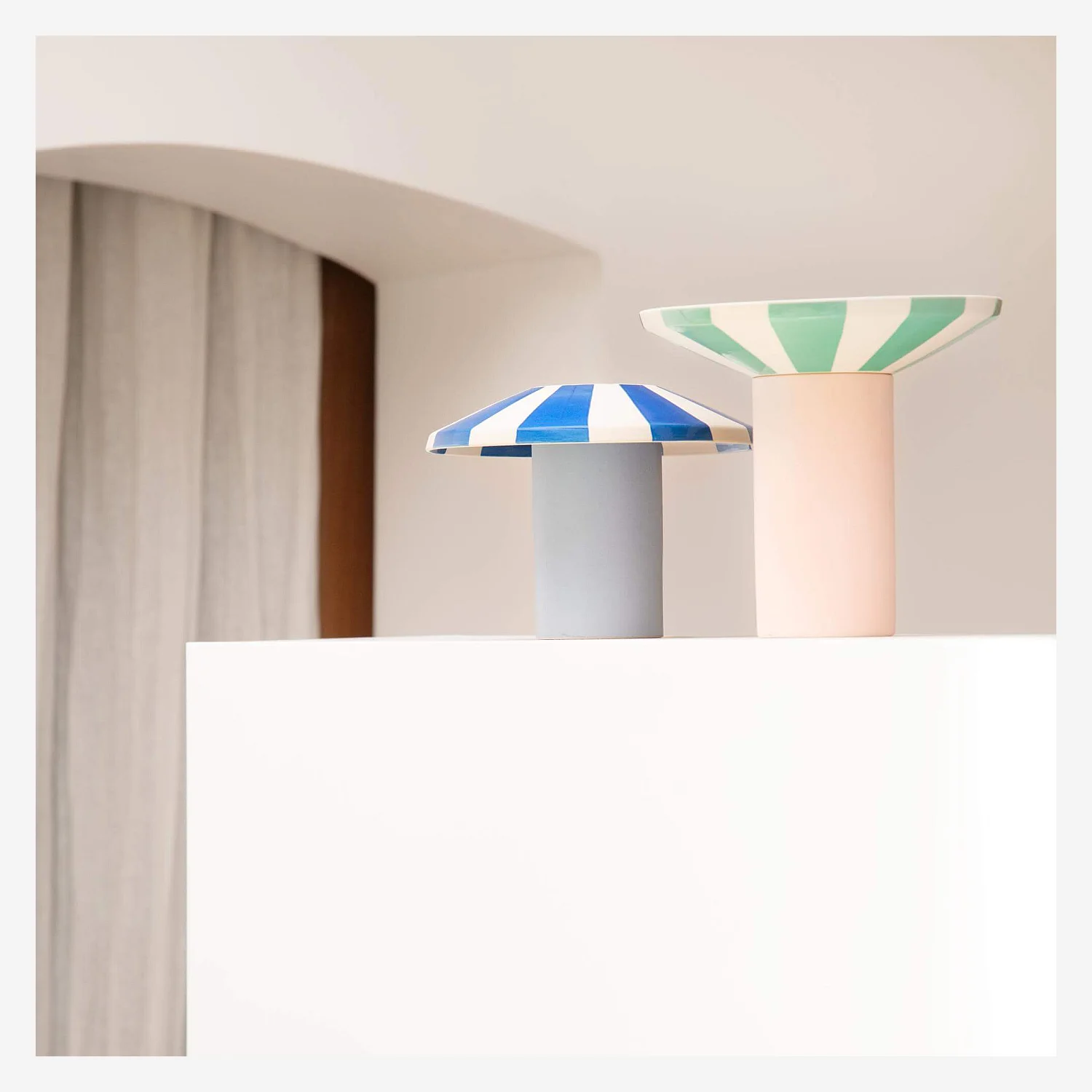 Vase en grès - 21 x 16 cm - Rayures vertes - Design by Chloé Le Cam - 1