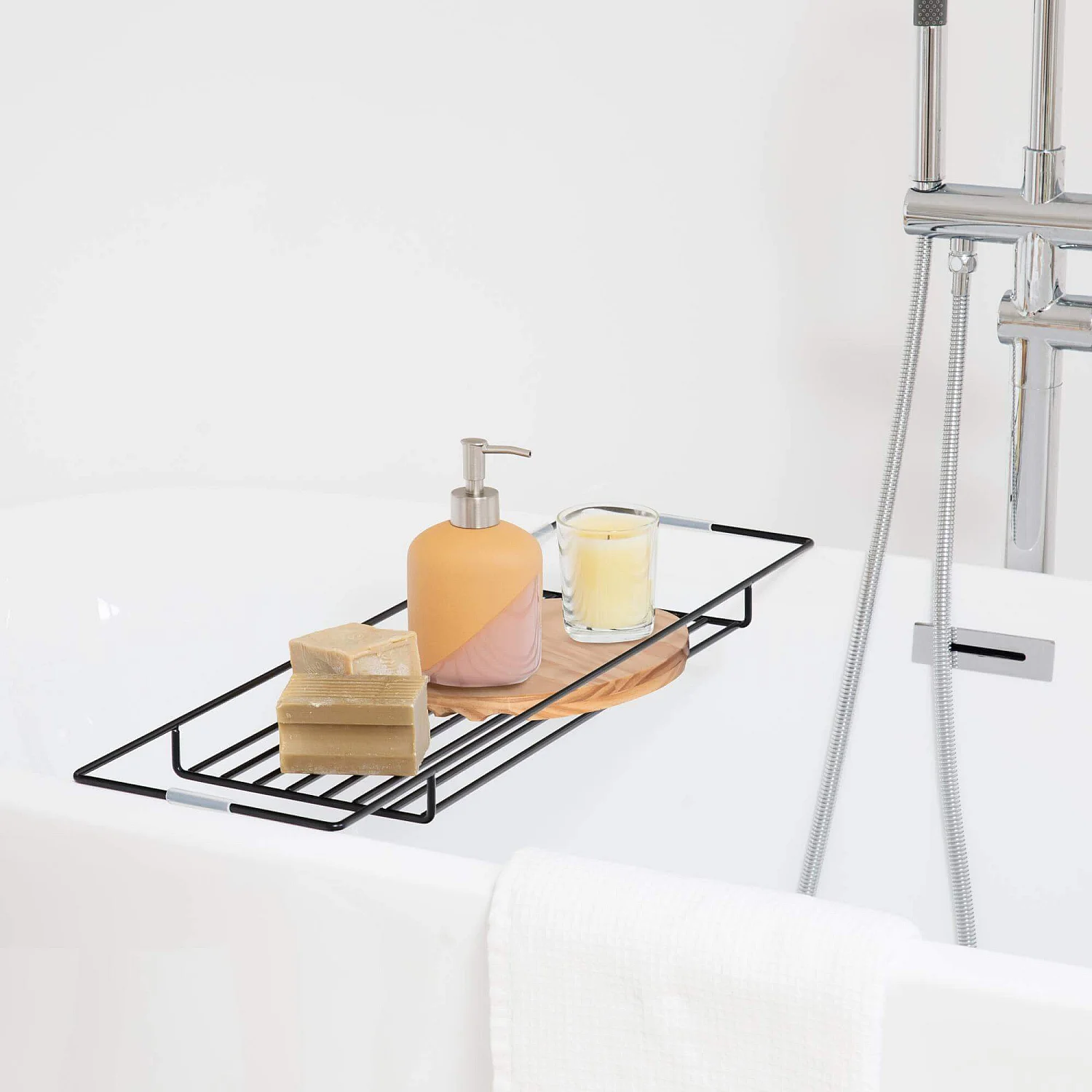 Pont de bain en métal - 70 x 25 x 4 cm - Noir - 6