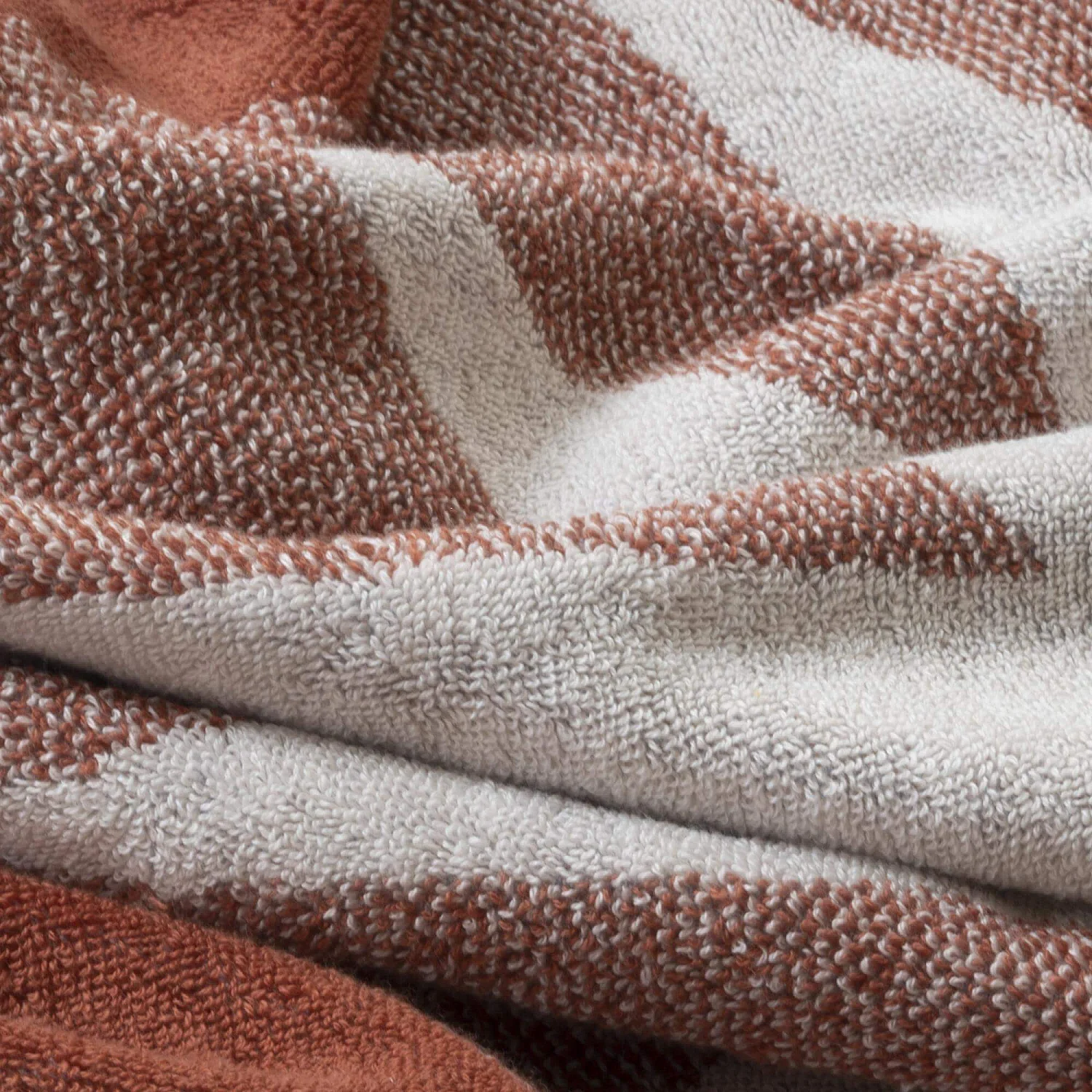 Drap de plage en coton - 100 x 180 cm - Motif soleil - Design by Floriane Jacques - 4