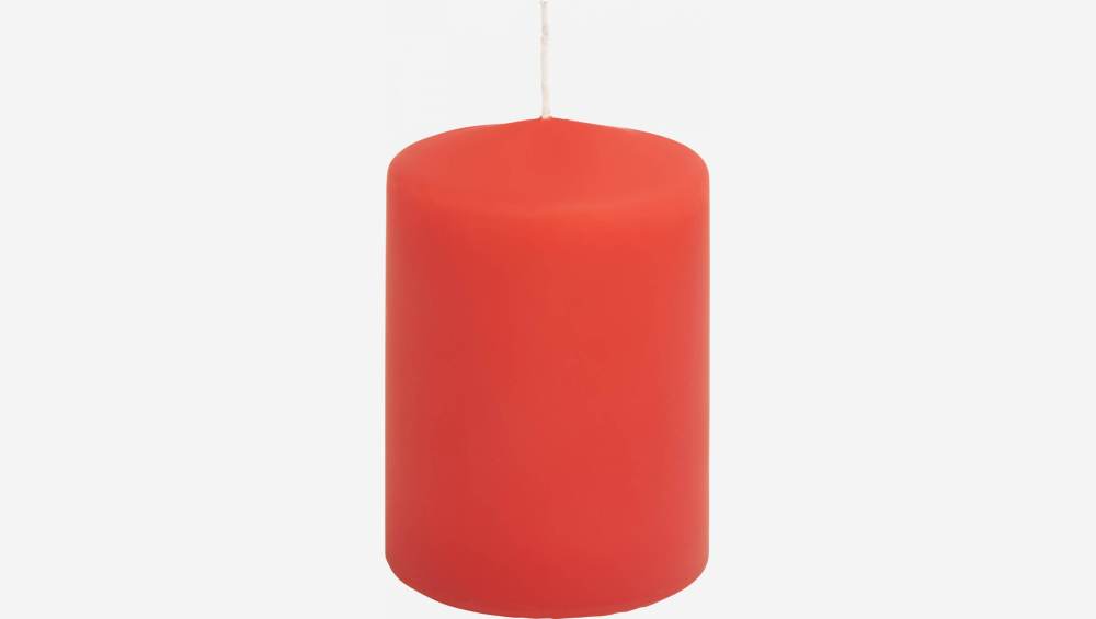 Cylindrical candle 10cm, red