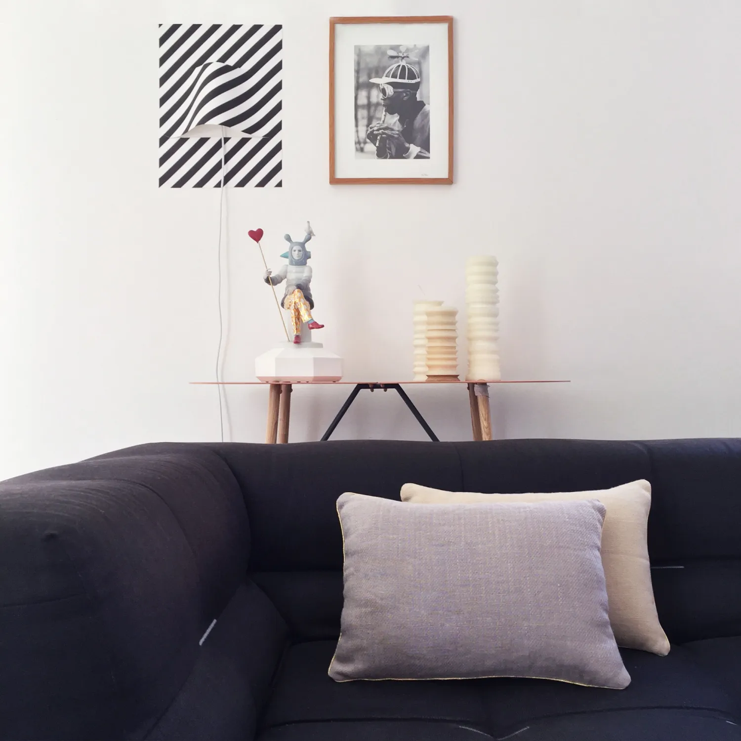 Coussin en lin - Parme et beige - Design by Serge Bensimon pour Designerbox - 1