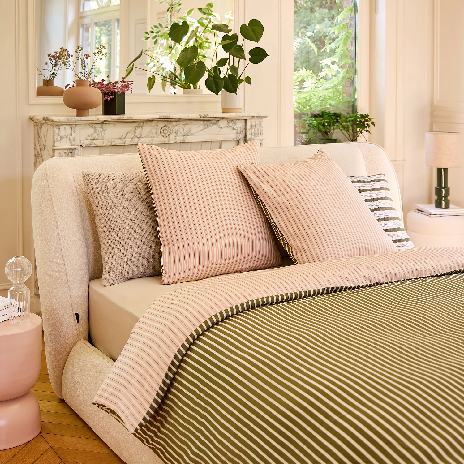 Cama arcón 180 x 200 cm en tejido bouclé fino - Beige crema - 15