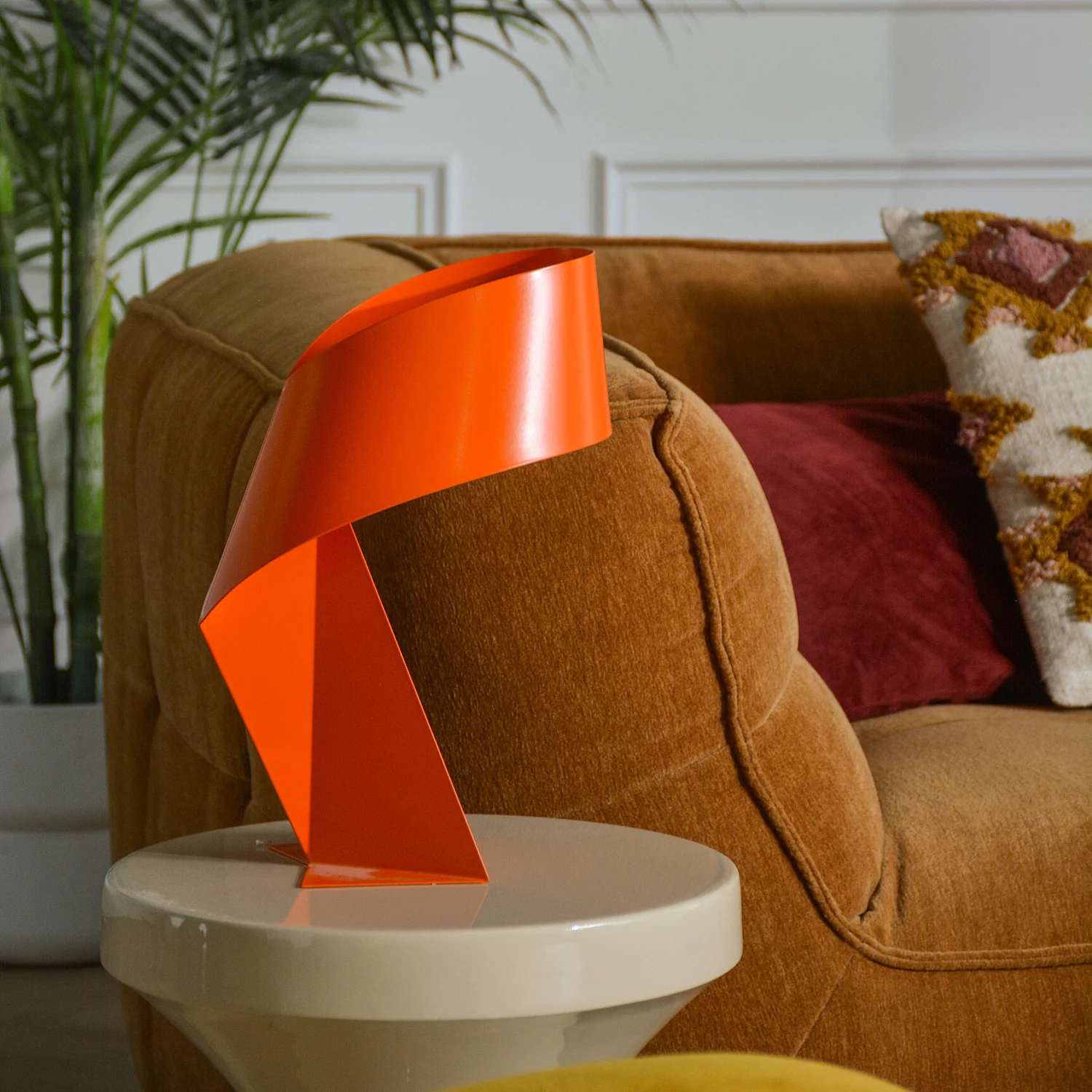 Limited Edition - Tafellamp van metaal - Oranje Tangerine - 35 cm - Design by Claire Norcross - 1