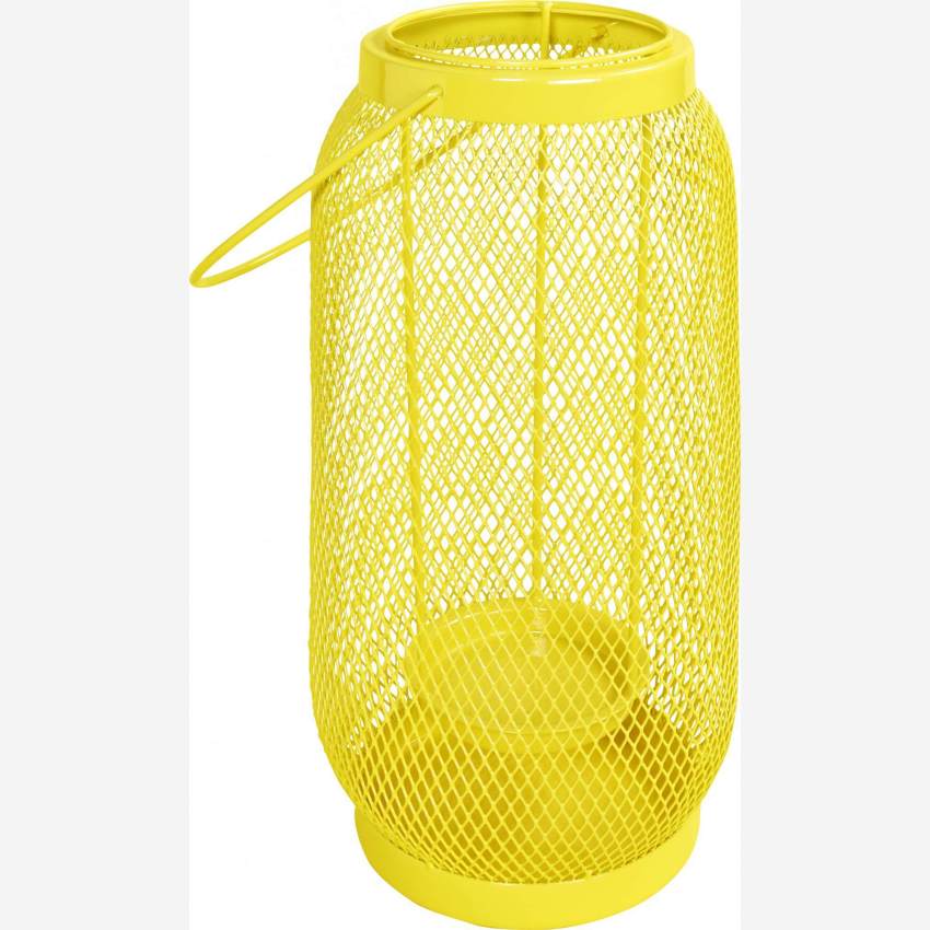 Lantern made of metal, yellow