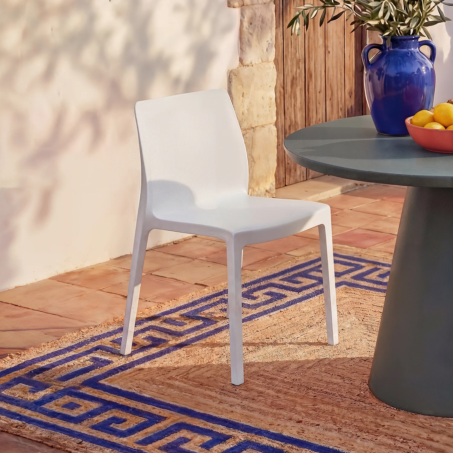 Sedia in polipropilene e fibra di vetro (Lote de 4) - 1