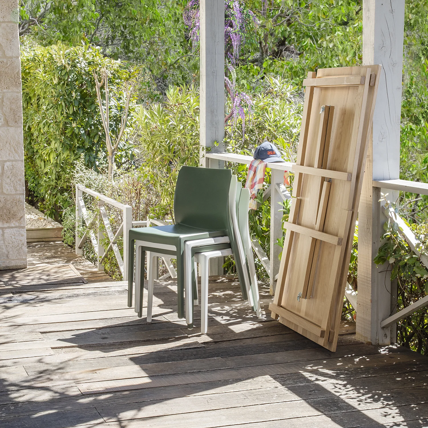Lot de 4 chaises de jardin en polypropylène et fibre de verre - Noir - 4