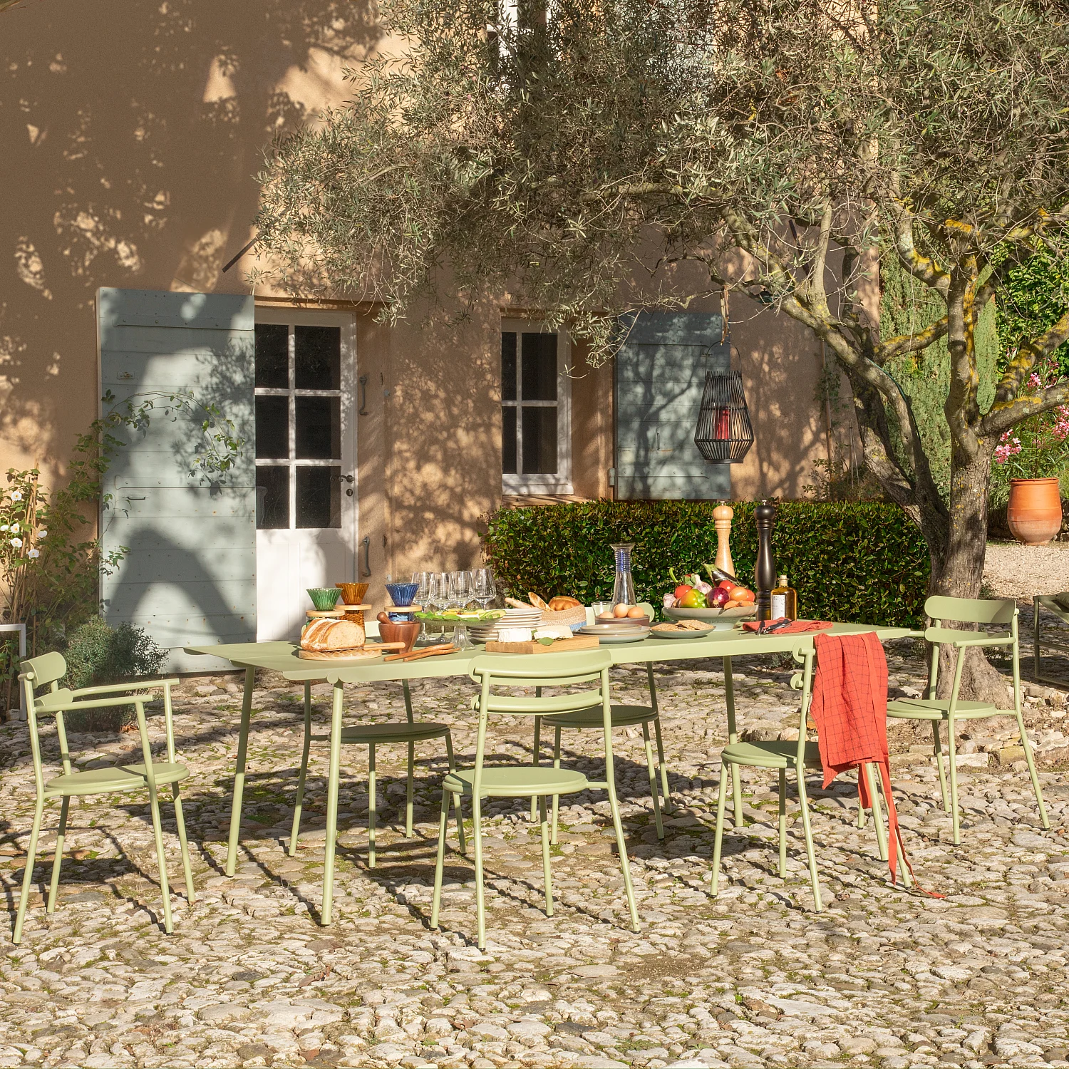 Tuinstoel van staal - Lindegroen - Design by Studio Brichet-Ziegler (Set van 2) - 3