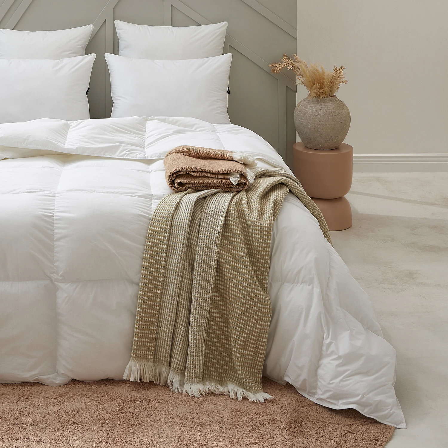 Couette chaude en synthétique - 350 g/m² - 240 x 220 cm - 1