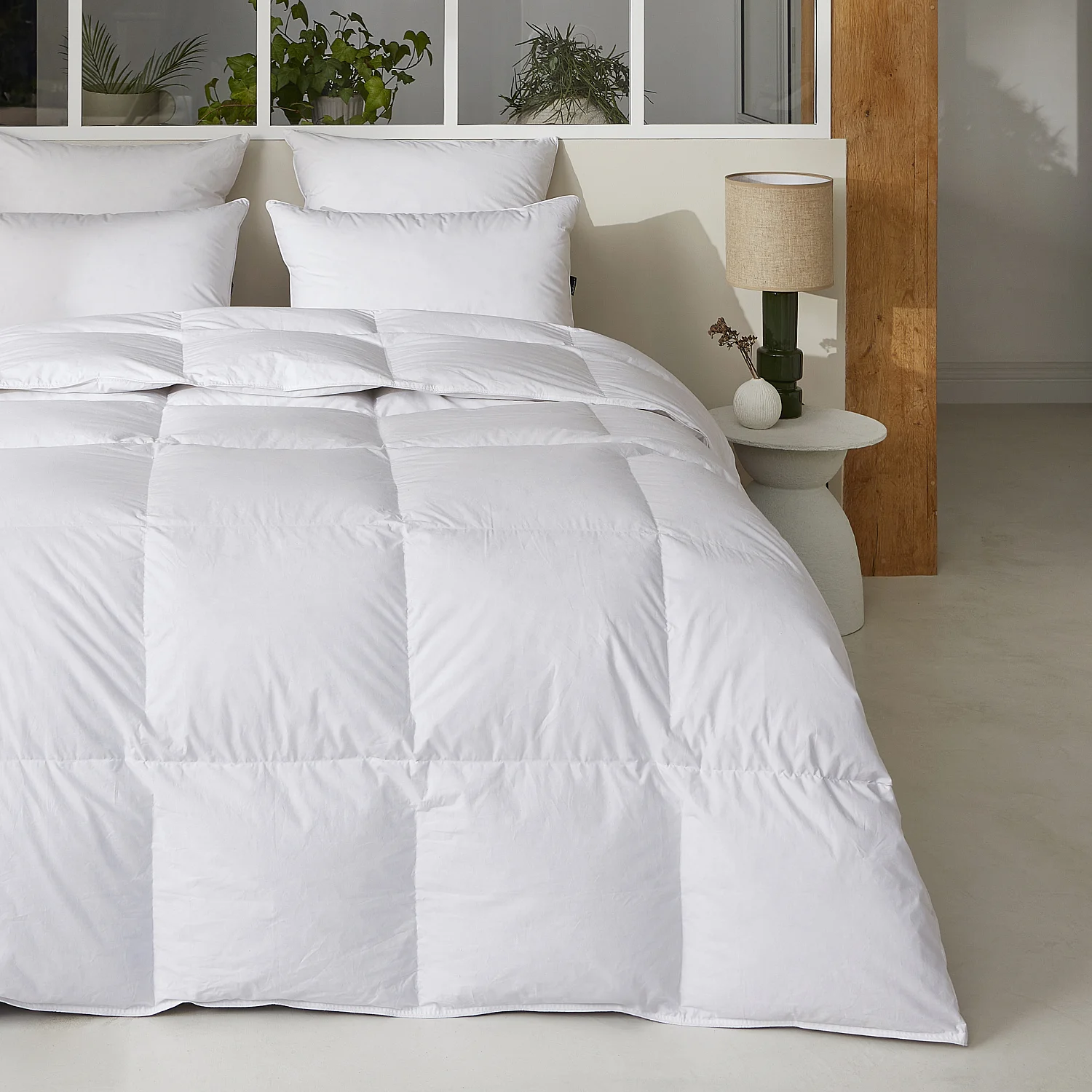 Couette chaude en duvet et plumettes - 200 g/m² - 240 x 220 cm - 1