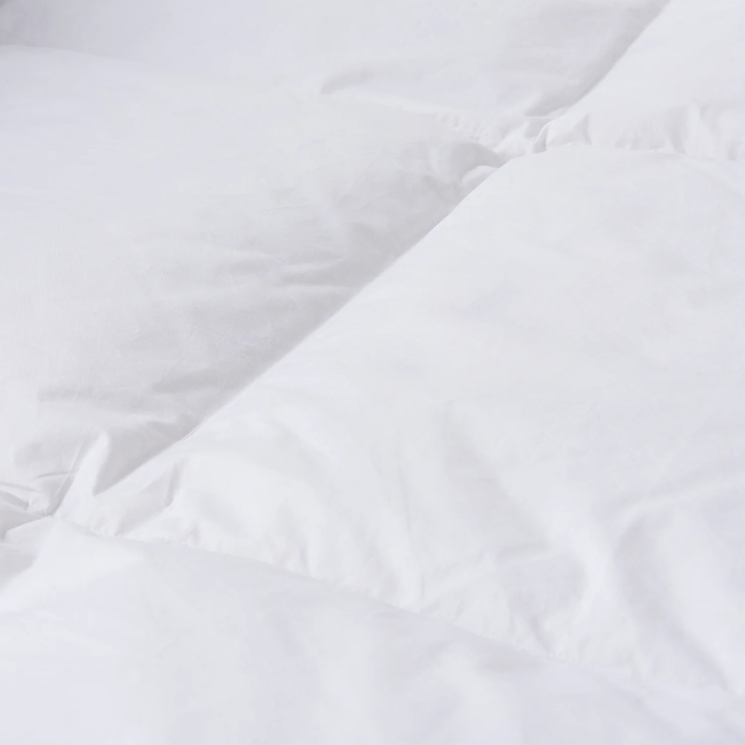 Couette chaude en duvet et plumettes - 200 g/m² - 240 x 220 cm - 4