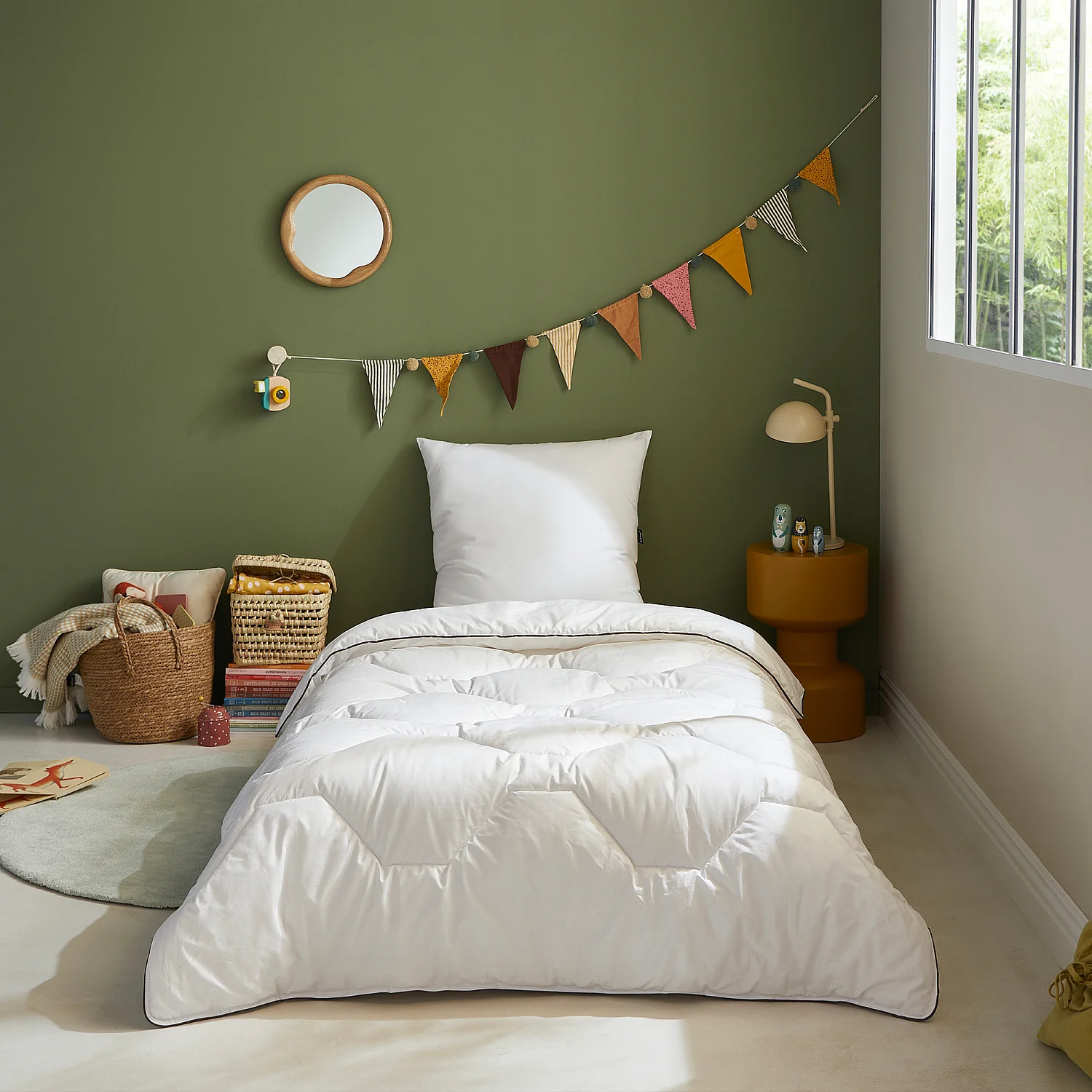 Cuscino medio in sintetico - 600 g - 65 x 65 cm - 1