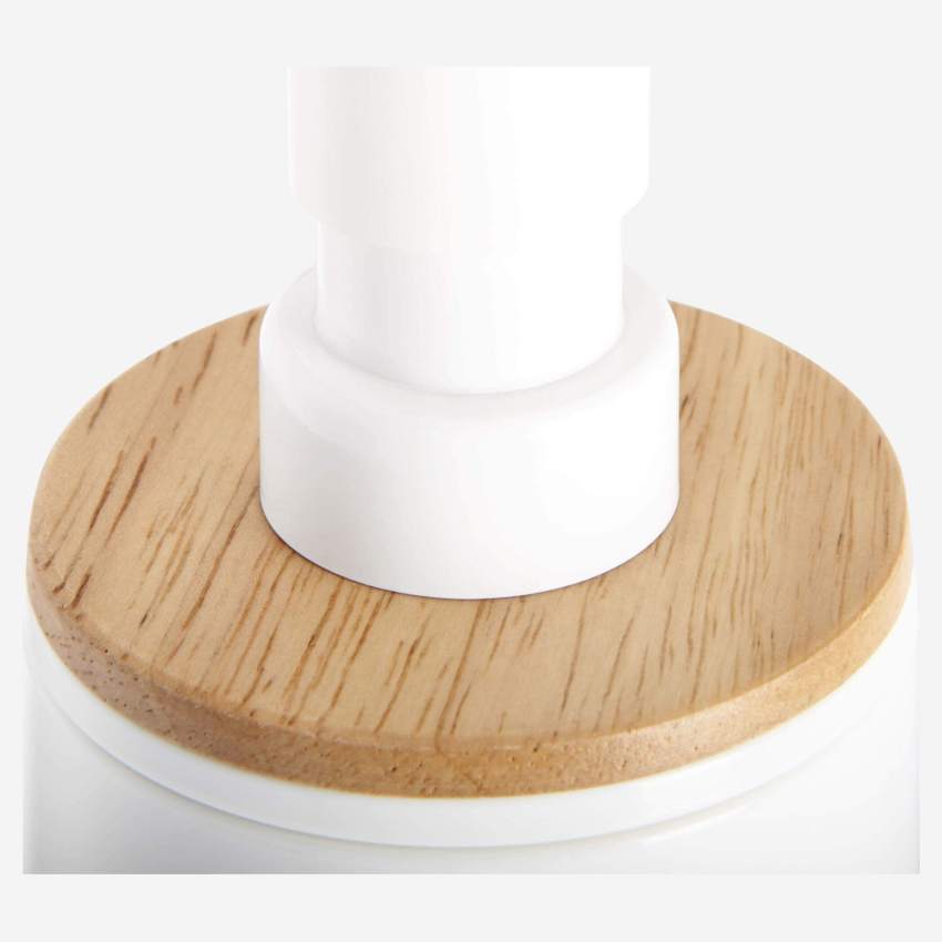 Lotion bottle with rubber wood