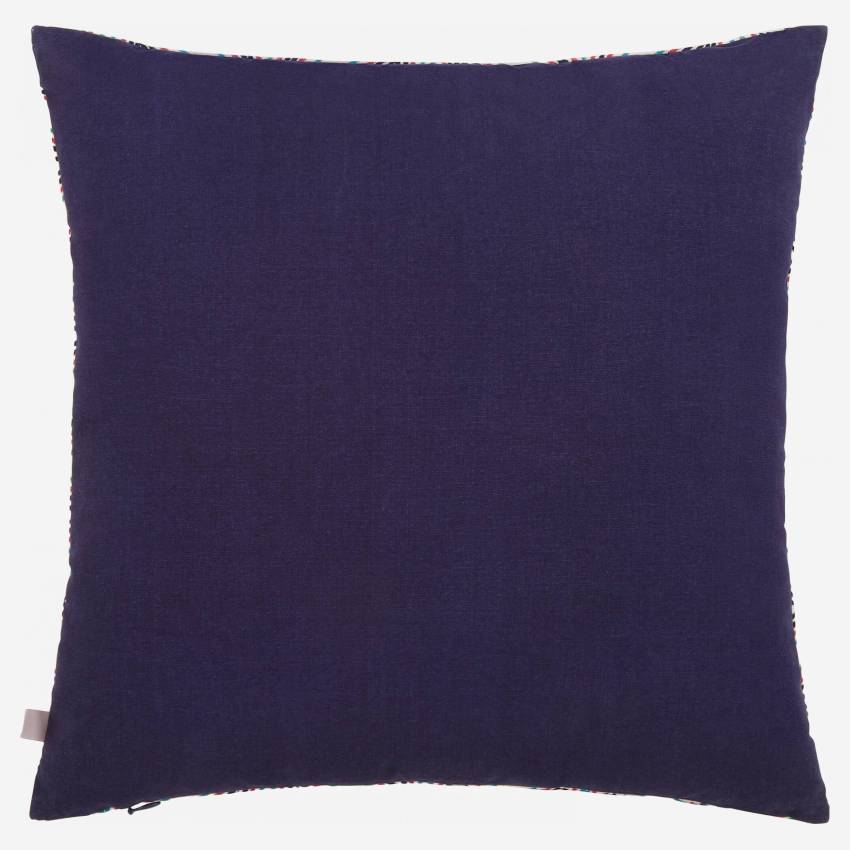 Embroidered cushion made of cotton 45x45cm, with patterns