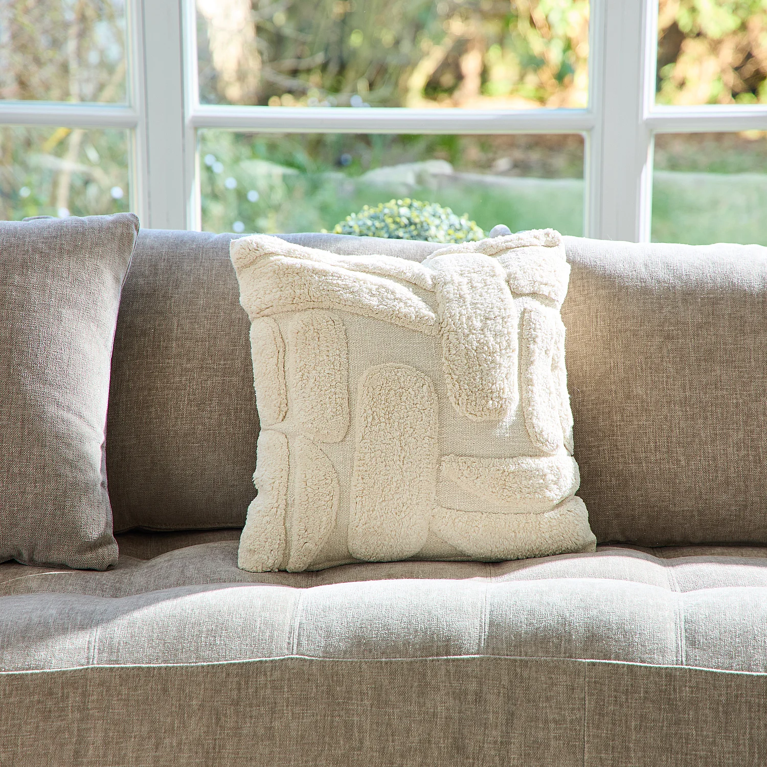 Coussin tufté en coton - 45 x 45 cm - Écru - 1