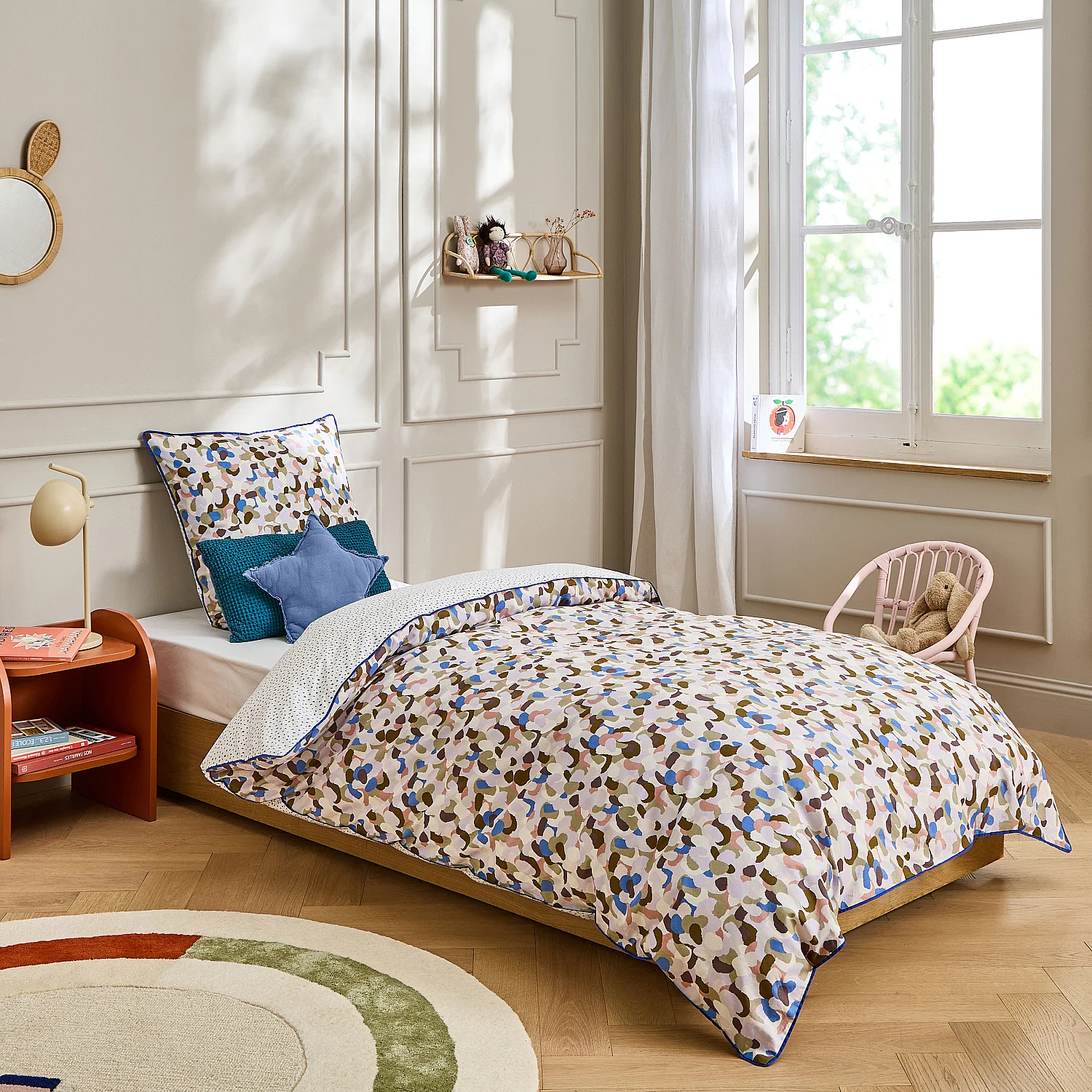 Parure de lit en percale de coton bio - 140 x 200 cm - Motifs multicolores - Design by Floriane Jacques - 1