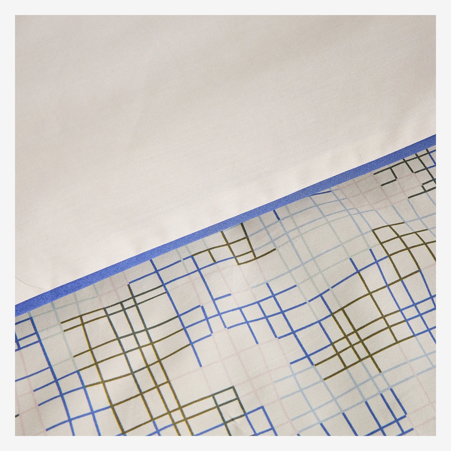 Parure de lit en percale de coton bio - 260 x 240 cm - Motifs à carreaux - Design by Floriane Jacques - 7