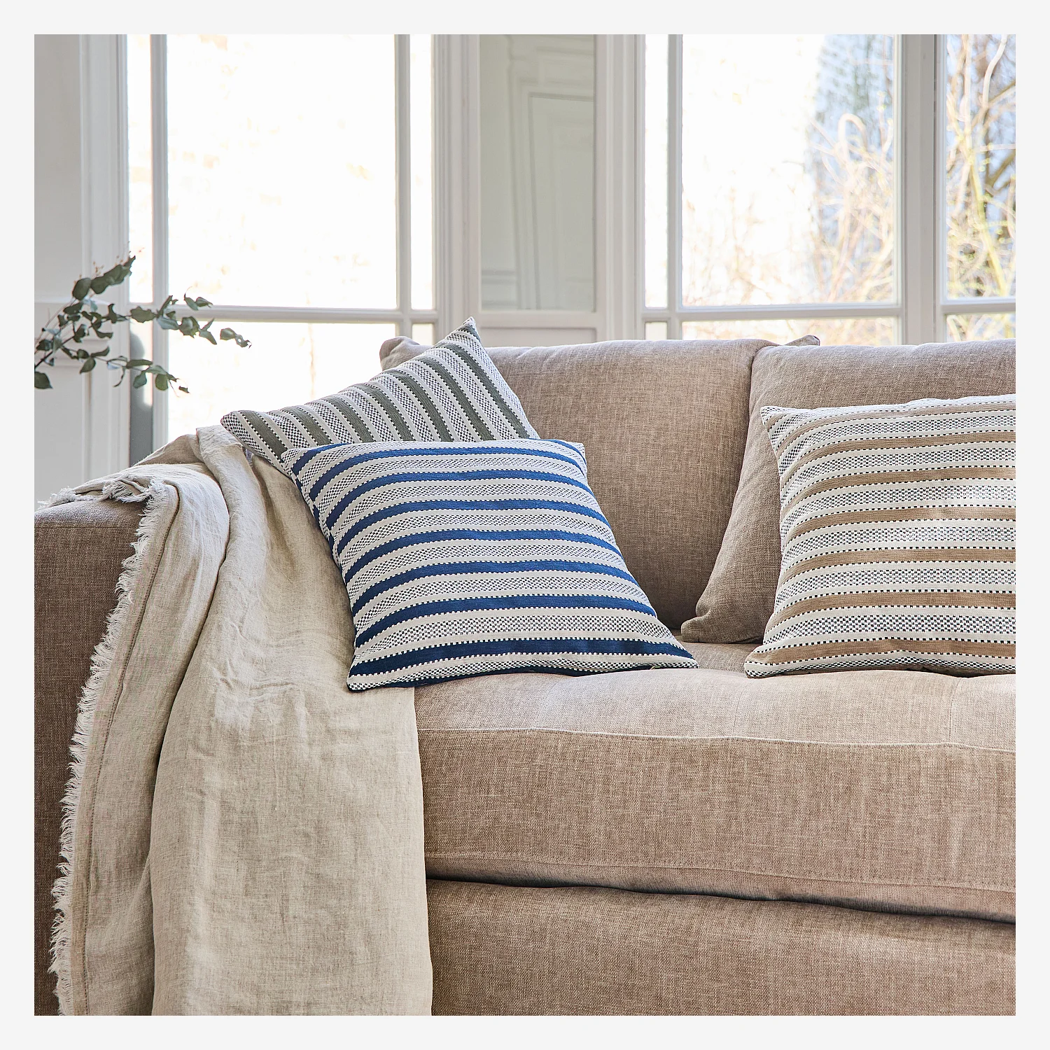 Coussin en tissu jacquard - 44 x 44 cm - Motifs à rayures - Beige - 6