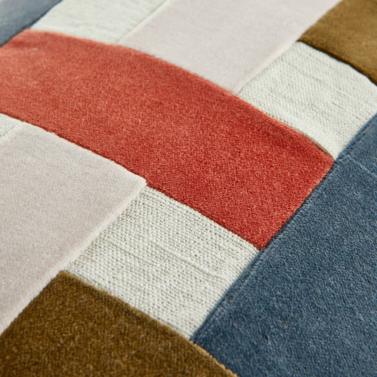 Cojín de mezcla de lino y algodón - 30 x 50 cm - Bronce y azul profundo - Design by Floriane Jacques - 3