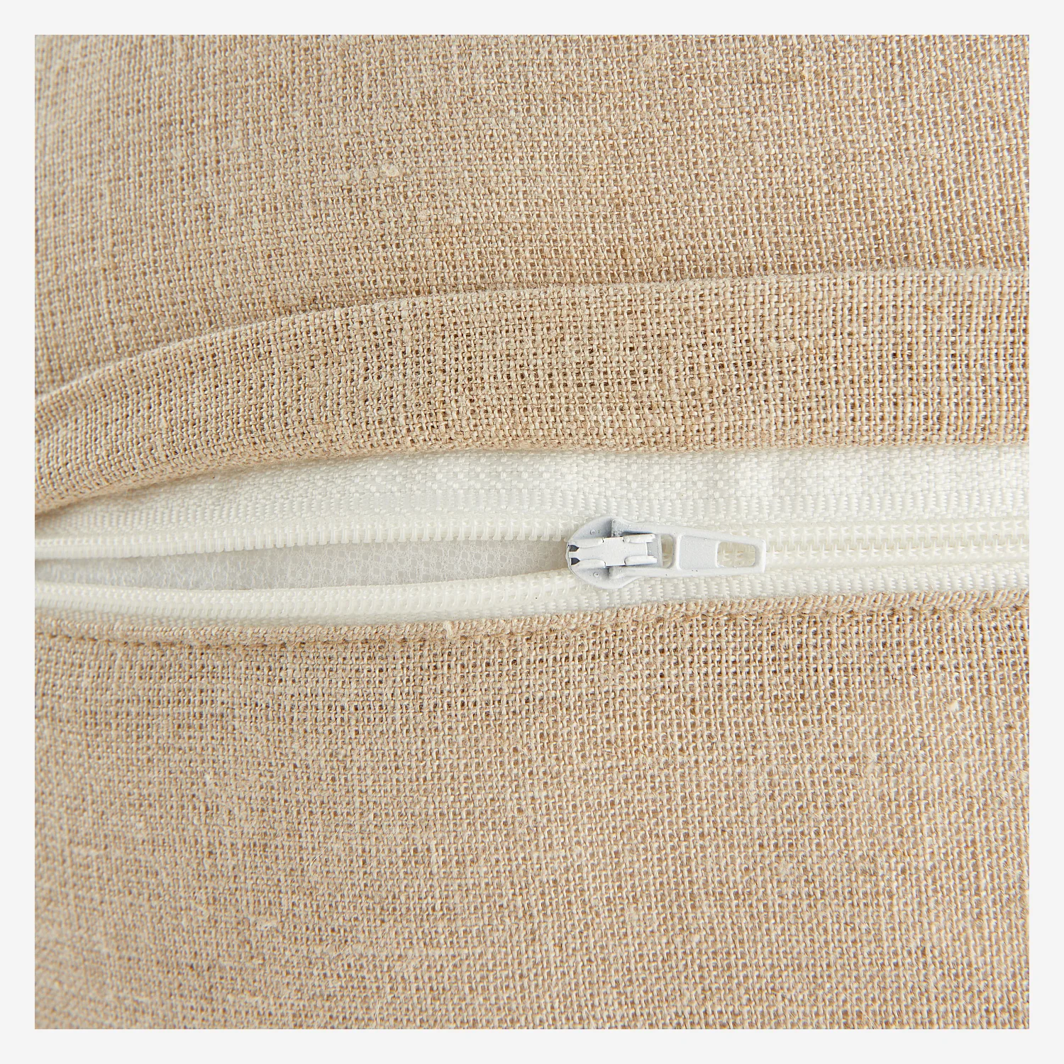 Coussin en lin et coton - 40 cm - Beige et orange - Design by Floriane Jacques - 5