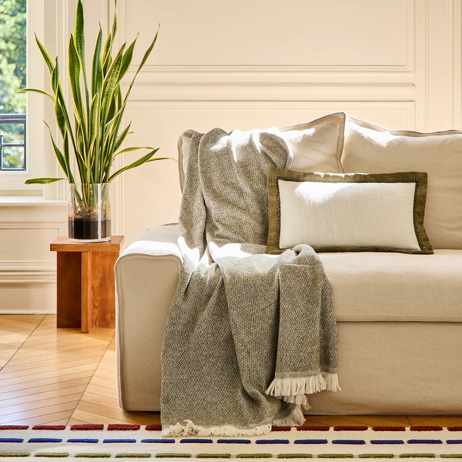 Pluid met franjes van gerecycled katoen en wol - 120 x 180 cm - Kakigroen - 1