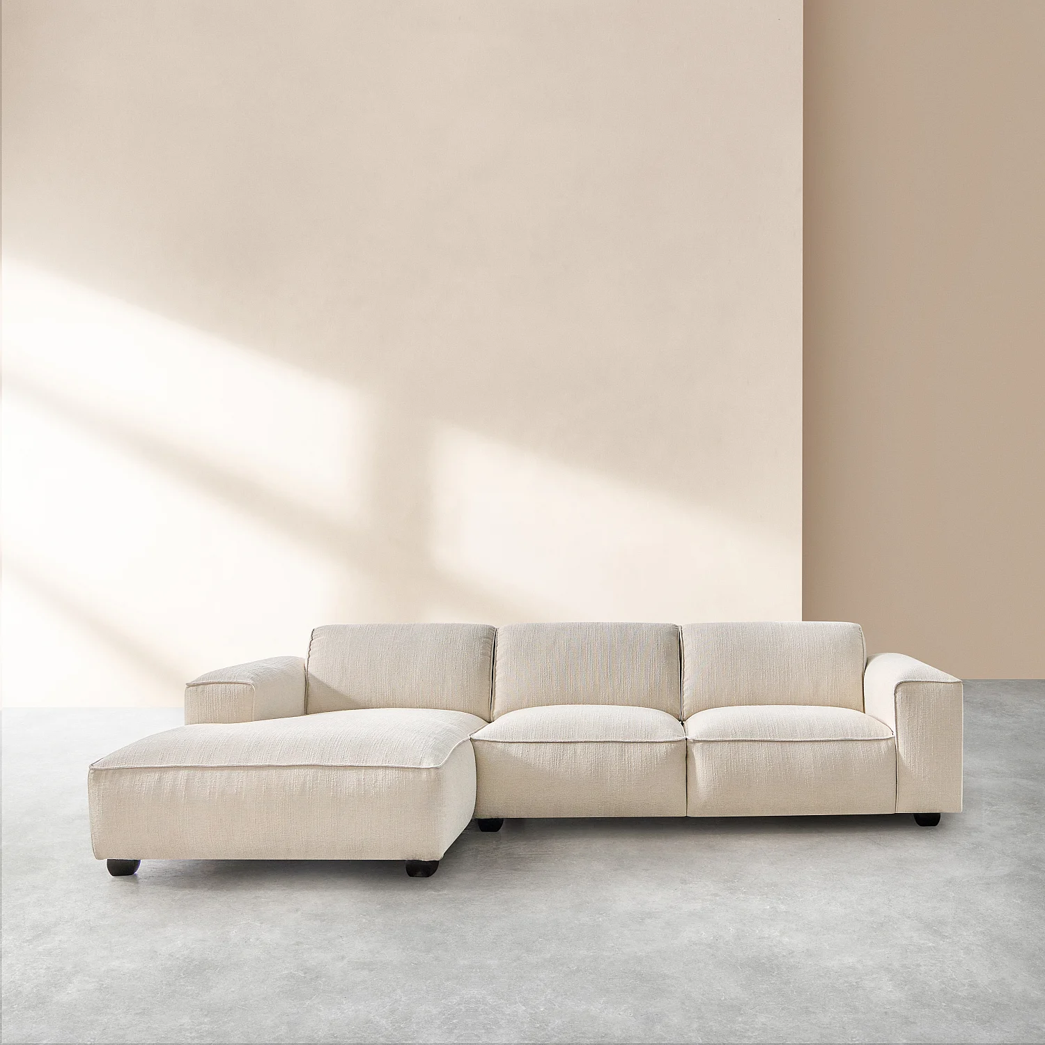 Divano angolare sinistro in tessuto bouclé corto Mira - Avorio - 2