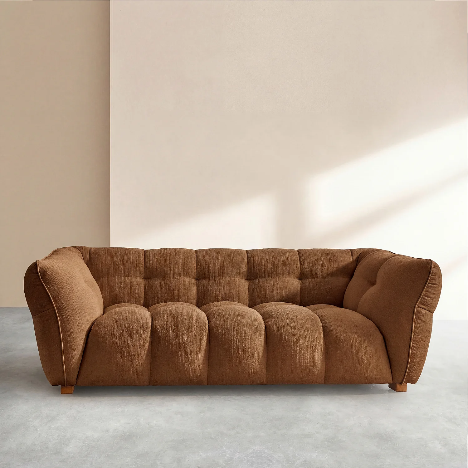3-sitssoffa i kort bouclé-tyg Mira - Hasselnötsbrun - 1