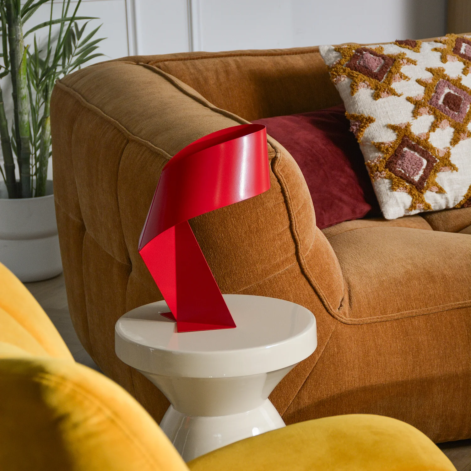 Edizione limitata - Lampada da tavolo in metallo - Rosso Ciliegia - 35 cm - Design by Claire Norcross - 1