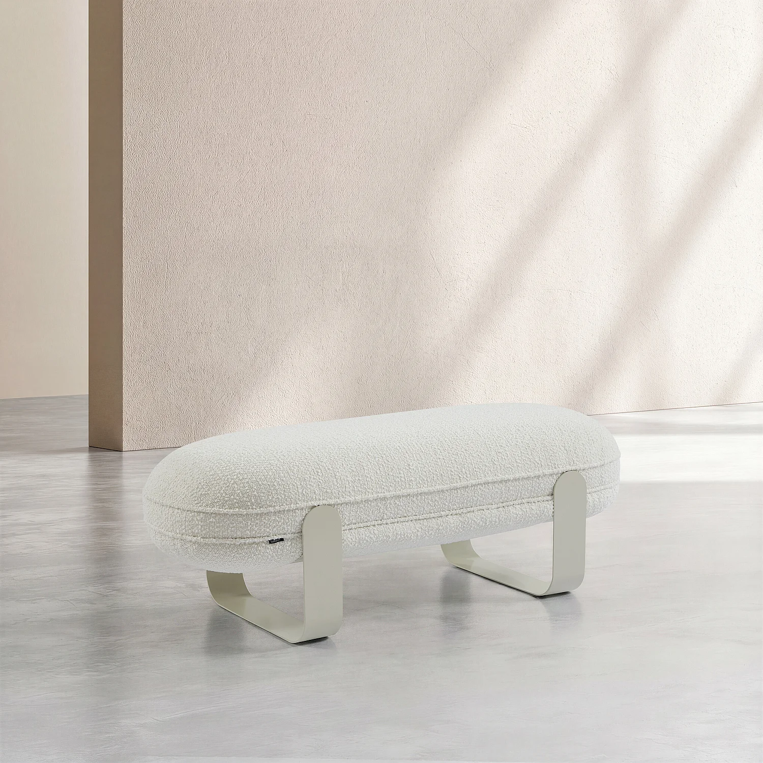 Banc en tissu bouclette et métal - Blanc et beige - 2