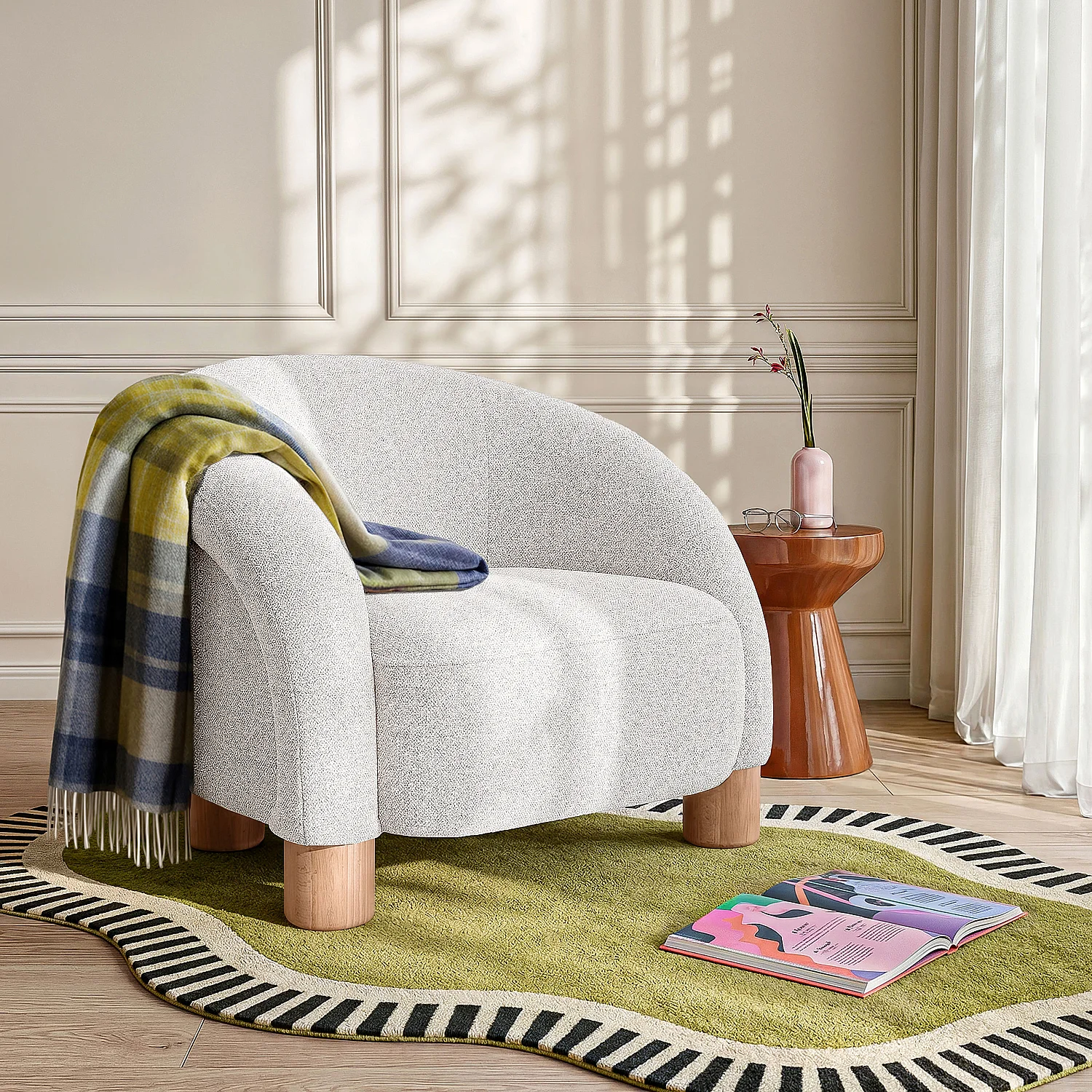 Lenestol i chenillestoff og massivt tre med eikefinish – Melert beige – Design by Morten Georgsen - 1
