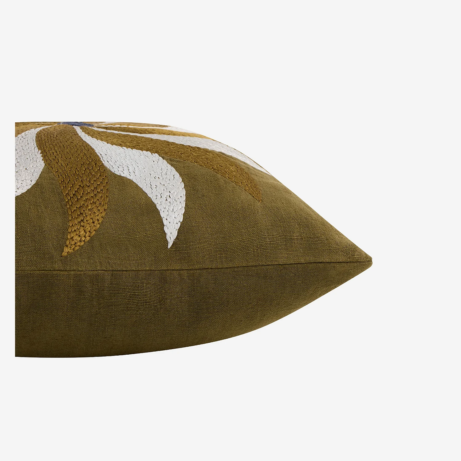 Coussin brodé en lin - 45 x 45 cm - Bronze - Design by Floriane Jacques - 7