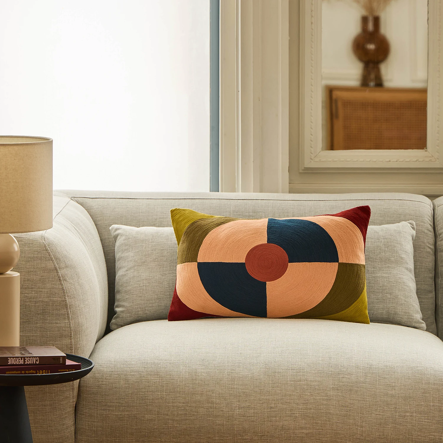 Coussin en lin et coton - 30 x 50 cm - Bronze, bleu et rose - Design by Floriane Jacques - 1