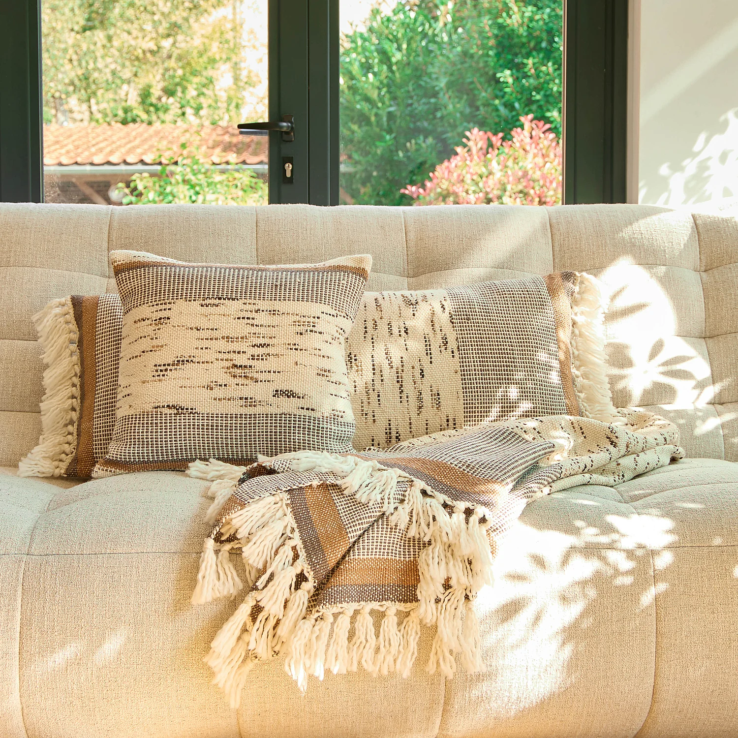 Coussin en laine et soie - 45 x 45 cm - Brun - 6