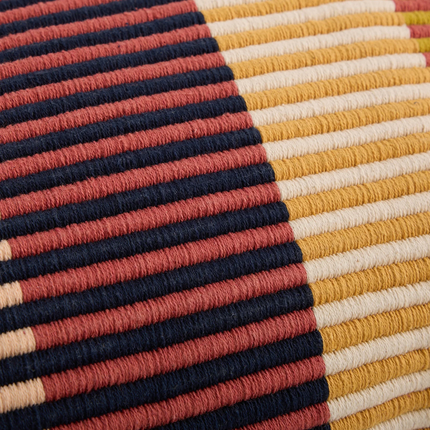 Coussin en coton côtelé - 50 x 50 cm - Motifs à rayures - Brun et Rouge - 4