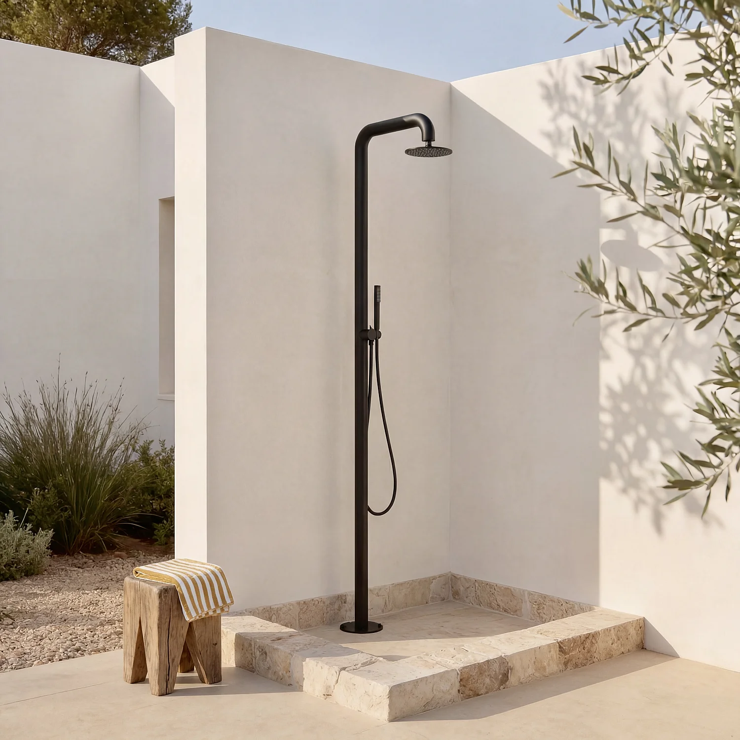 Doccia walk-in da esterno in acciaio inox - Nero opaco - 1