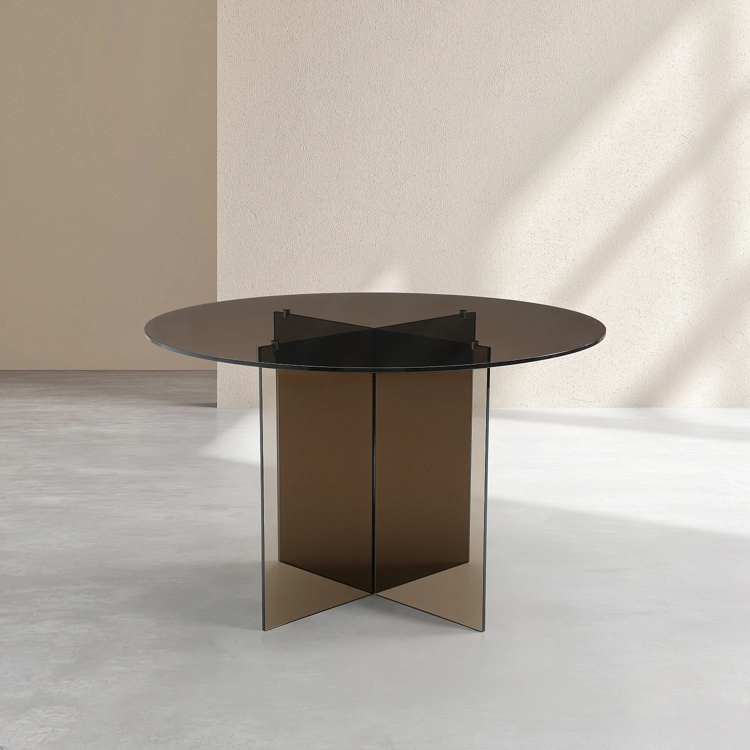 Table à manger ronde en verre trempé - 4 couverts - Brun cendré - Design by Céline Mognon Fichet - 2