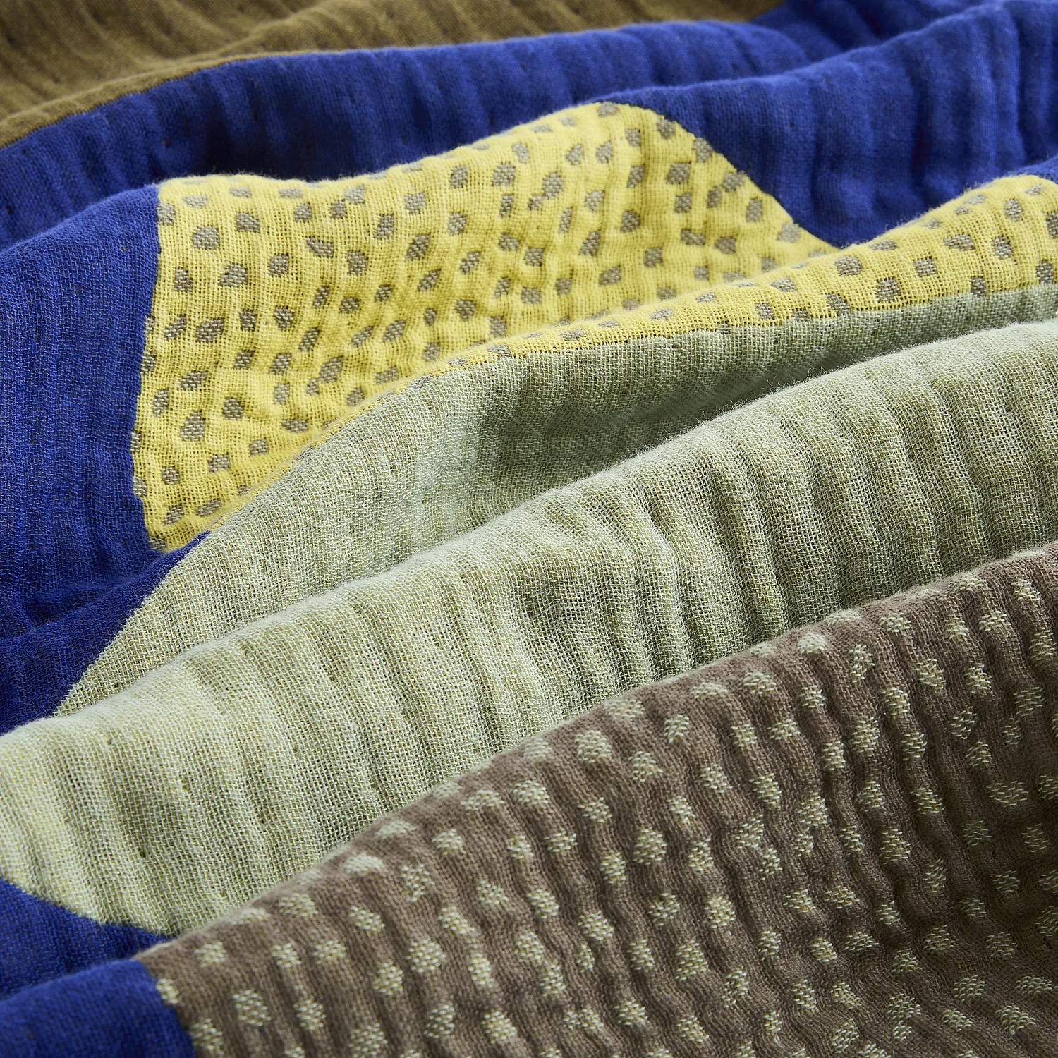 Plaid en coton - 130 x 170 cm - Vert et bleu - Design by Floriane Jacques - 4