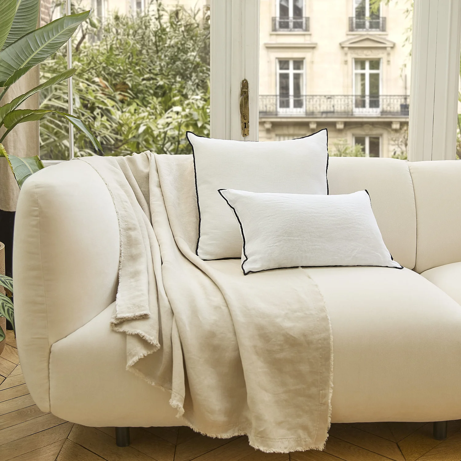Coussin en lin à bourdon noir - 30 x 50 cm - Blanc - 3