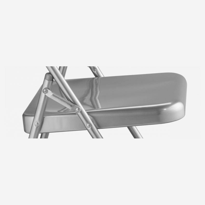 Chaise pliante gris métallisé en acier laqué