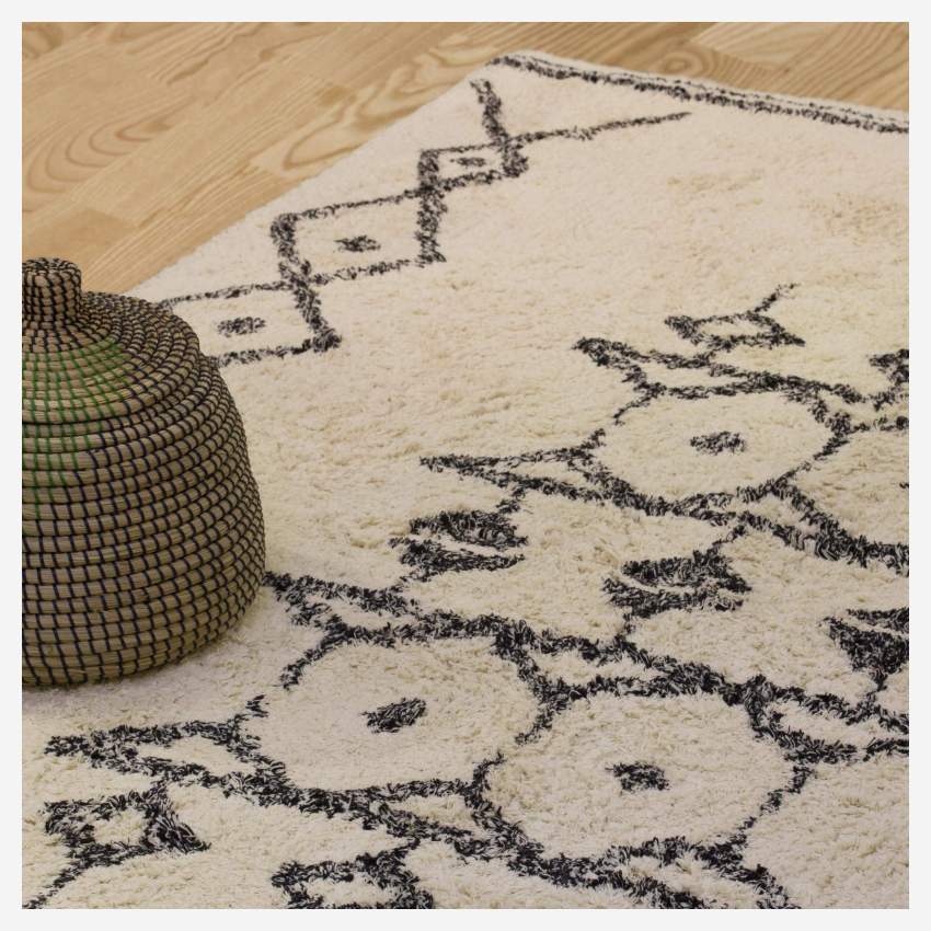 Berber style tufted rug 170x240cm black and white cotton