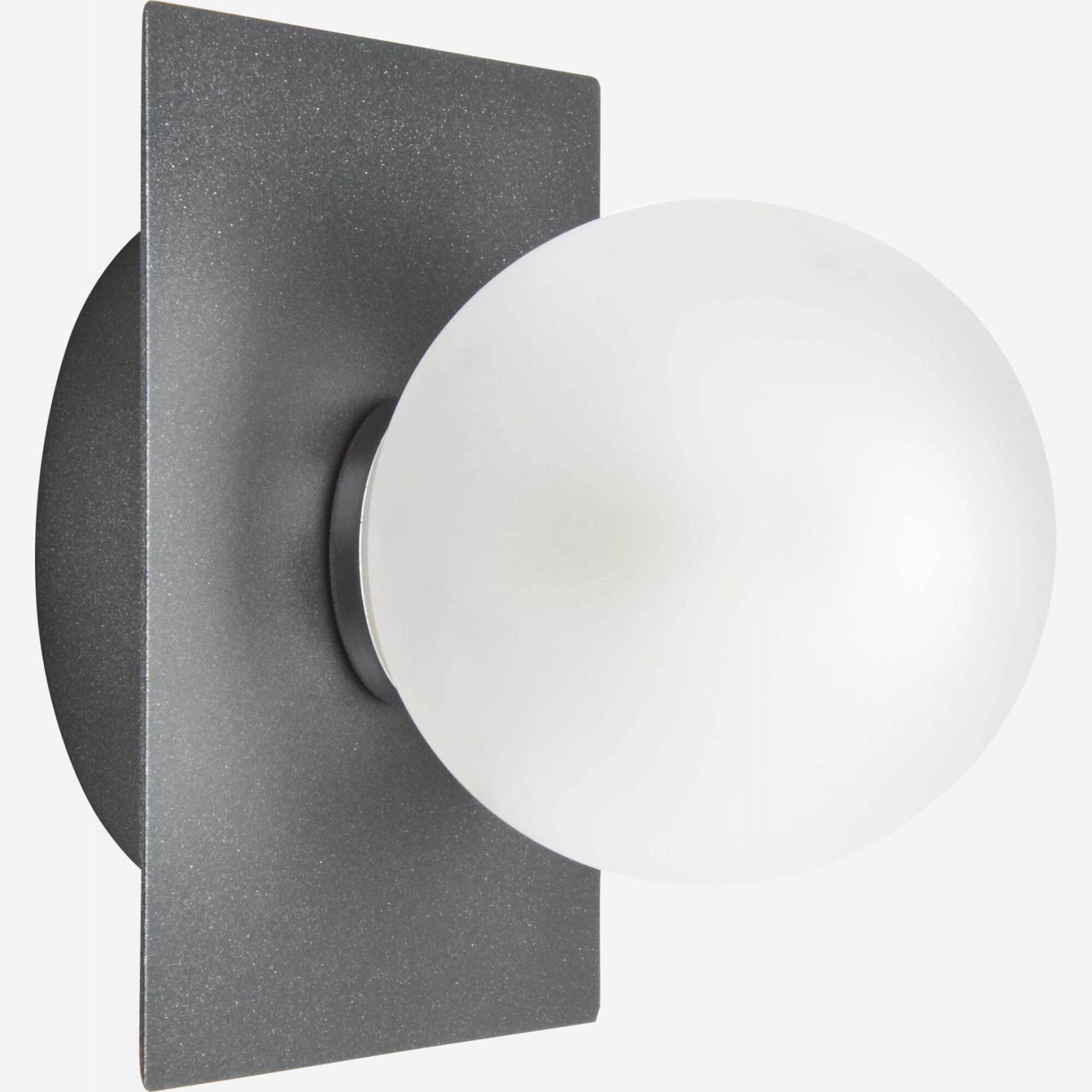 Wall light with 1 glass globe on plate