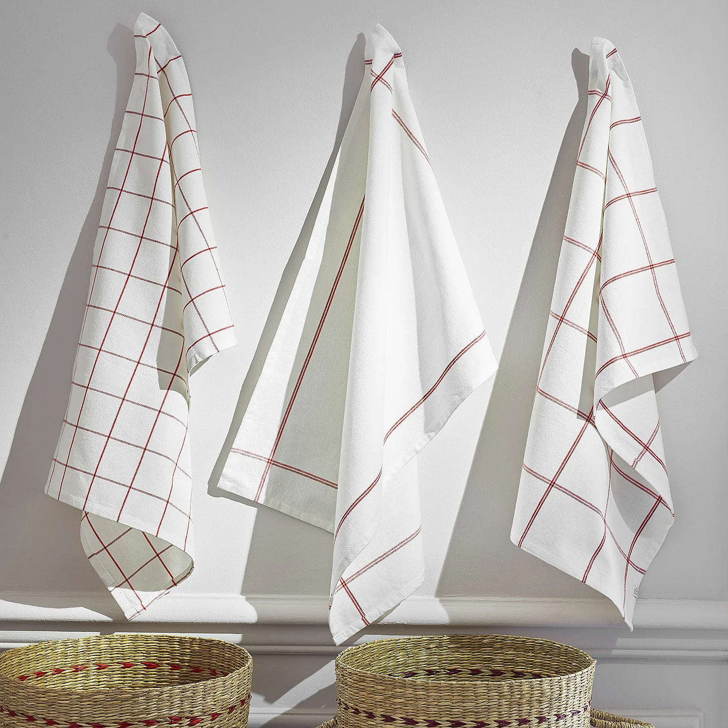 Lot de 3 torchons 70x50cm blancs rayés rouges - 1