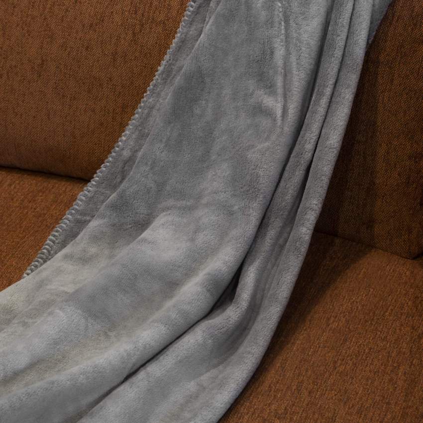 Cubre cama 200x220cm microfibra gris