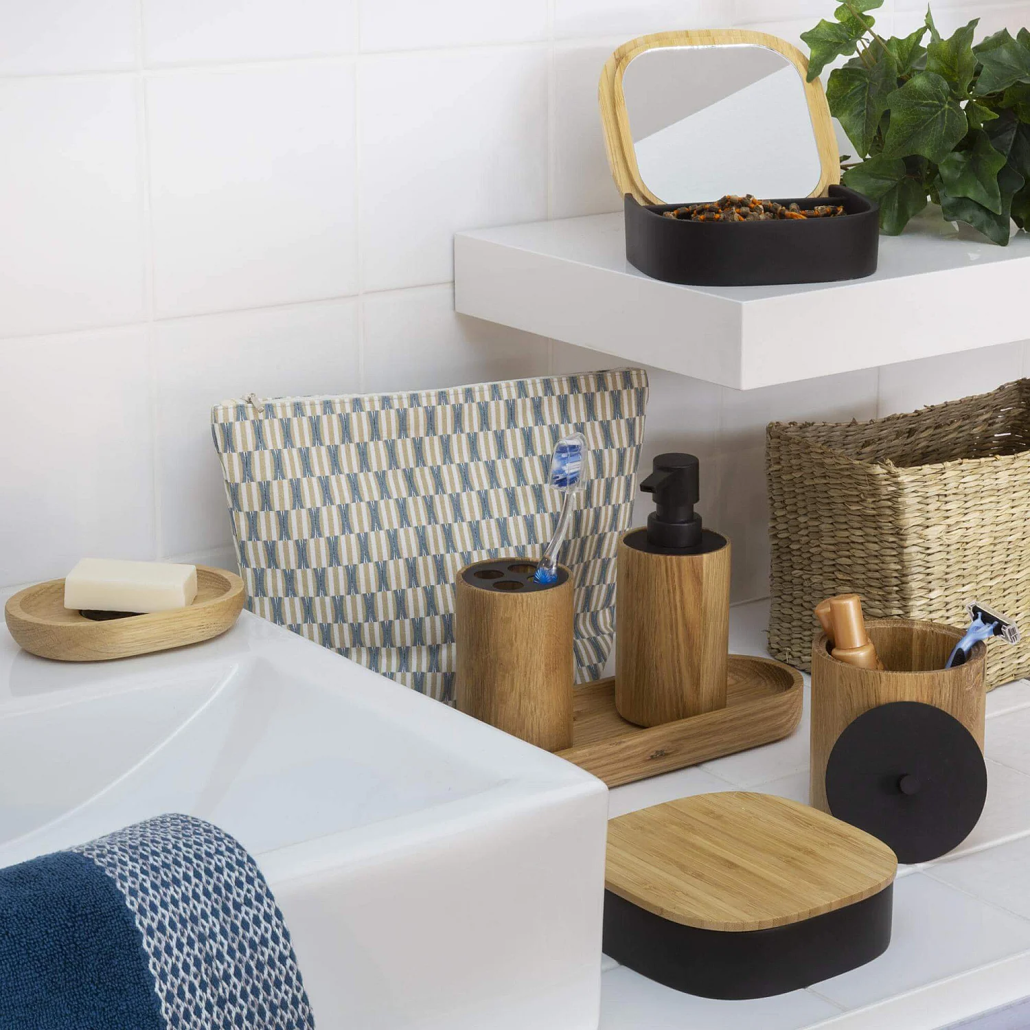 Tandenborstelhouder van eiken hout - 2