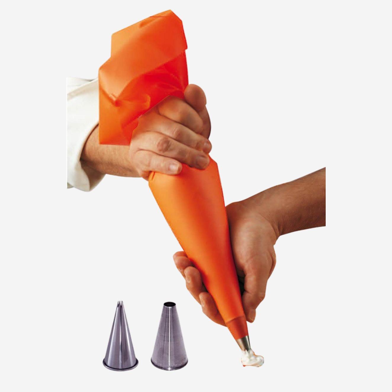 Piping bag + 2 stainless steel nozzles